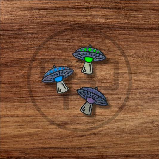 Lil Glowing Spaceship | Kandi Beads | Shoe Charms