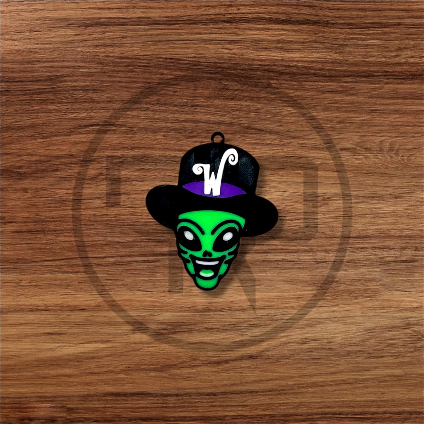 WonkyWilla Alien Head | Dangle Charms